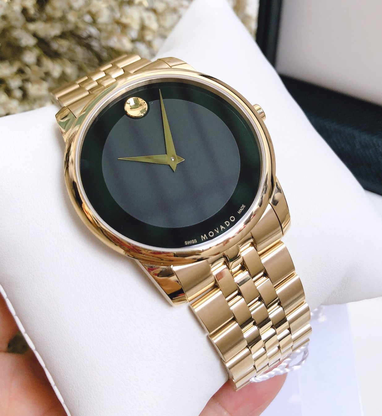 Movado Classic Museum Rose Gold